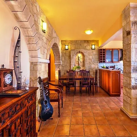 Argirs Villa *